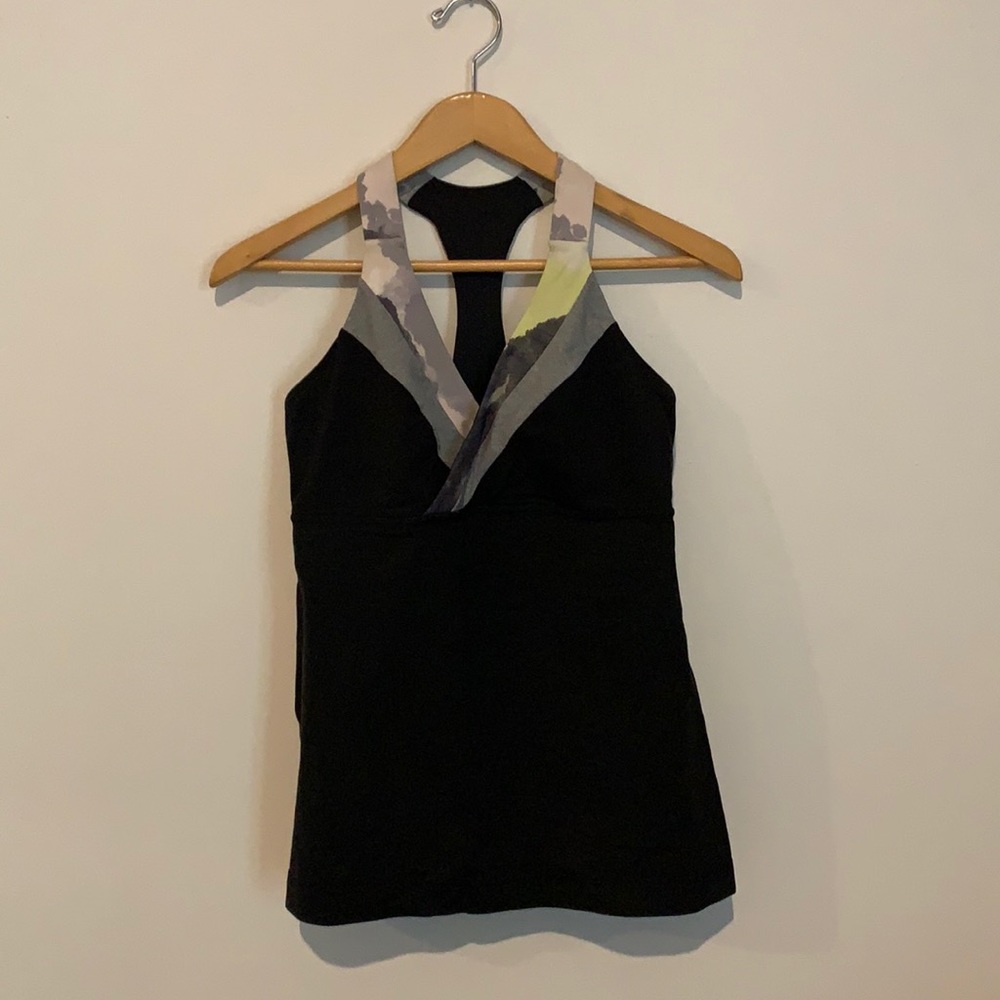Lululemon tank black size 8